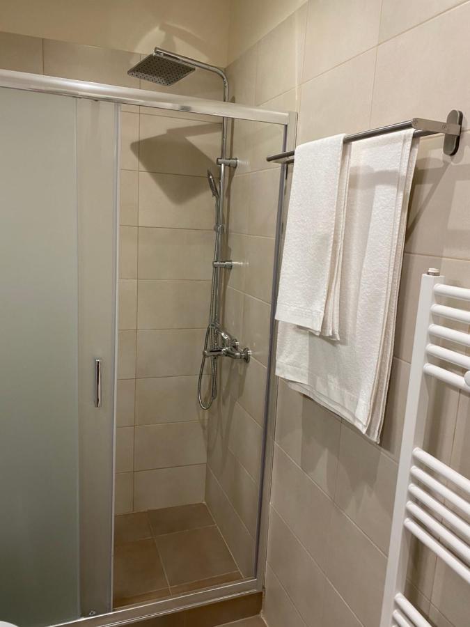 Great Alexander Street, Larisa Apartment Ngoại thất bức ảnh
