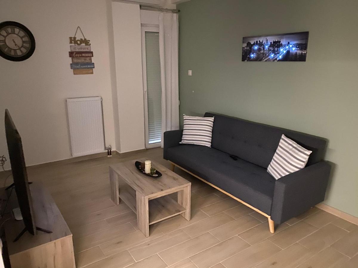 Great Alexander Street, Larisa Apartment Ngoại thất bức ảnh